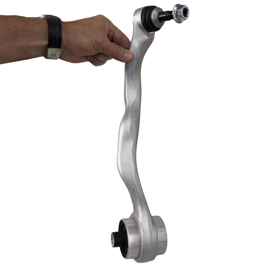 BRAÇO DIANTEIRO CURVO LADO DIREITO BMW M3 2013-2019