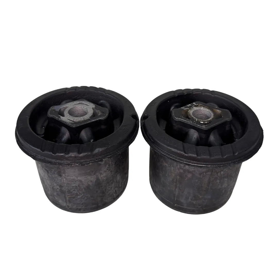 Par de Buchas do Eixo Traseiro Hyundai Creta 2017 a 2026 / Elantra 2012 a 2016 / i30 2013 a 2016 / Veloster 2012 a 2014 / Kia Cerato 2014 a 2022 / Picanto 2004 a 2011 / Soul 2014 a 2019 HS Parts