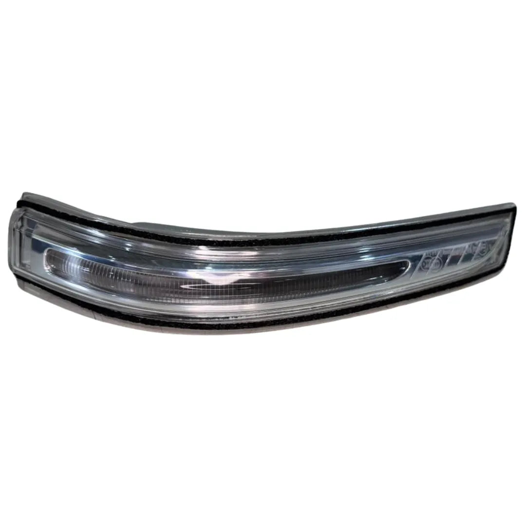 Pisca Seta do Retrovisor Esquerdo Hyundai Grand Santa Fe 2013 a 2016 / Santa Fe 2013 a 2019 Original Mobis