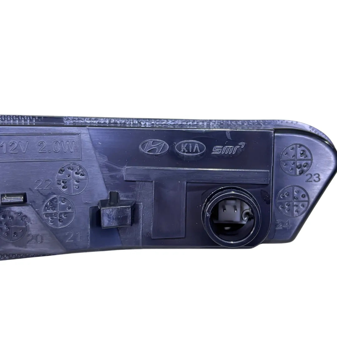 Pisca Seta do Retrovisor Direito Kia Cerato 2014 a 2019 Original Mobis