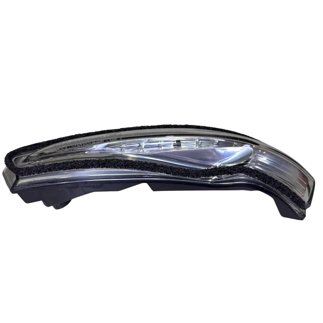 Pisca Seta do Retrovisor Esquerdo Kia Cerato 2014 a 2019 Original Mobis